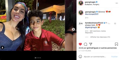 Karim Benzema Sa Femme Cora Gauthier Saffiche Enfin Sur Instagram