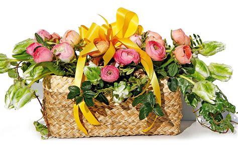 Le più belle immagini di fiori offerte gratis dal web. In edicola dal 24 febbraio Casa in Fiore di marzo - Cose ...