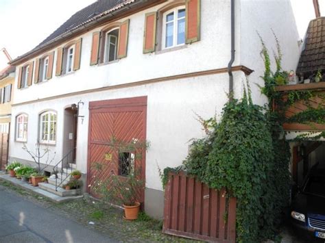 Lang ersehnter wunsch , ein altes haus ,irgendwo, gerne ländlich, wird gesucht von 55 jährigen mann ( witwer ). Ettenheim, günstiges renovierungsbedürftiges Haus ...