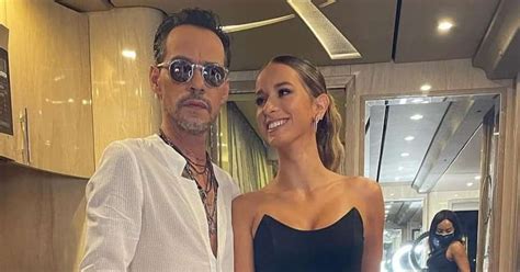 Marc Anthony Y Su Novia Madu Nicola Captados De Lo Más Acaramelados