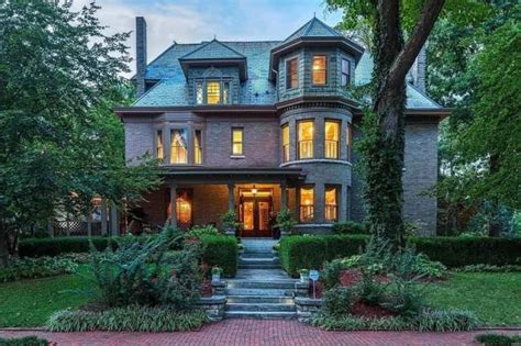 1903 Historic House For Sale In Alton Illinois — Captivating Houses