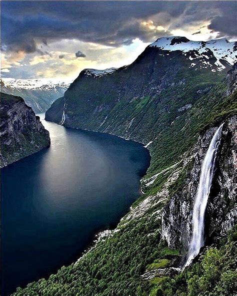 Geirangerfjord Møre Og Romsdal Norway Beautiful Landscape