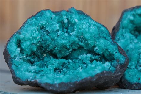 Magic Turquoise Geode Whole Crystal Chakra Reiki Altar Supply