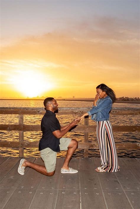 18 Best Romantic Proposals That Inspire You Cute Couple Outfits Romantic Proposal Cute