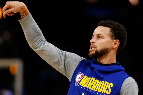 Stephen Curry Is About To Make The Warriors Relevant Again