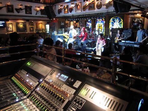 50 cuscaden road, hpl house, singapore, 249724, singapore. Hard Rock Café Singapore Gets In The Mix With Soundcraft ...