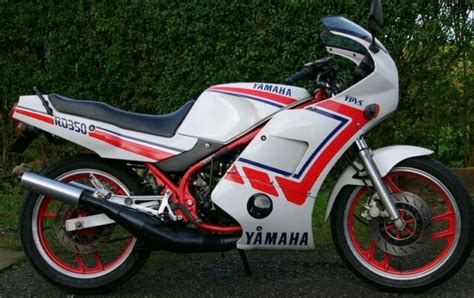 These pictures show the bike as was received. 1986 Yamaha RD 350 YPVS | Yamaha, Super bikes, Motorcycle