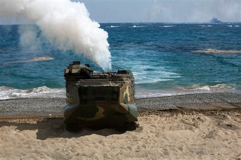 Ssang Yong 16 Amphibious Landing