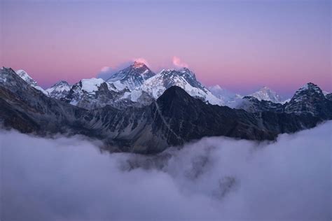 Mount Everest The World Largest Peak In The World Trpunfolds