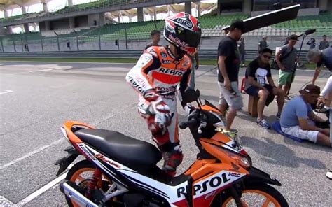 Billboard is a registered trademark of billboard ip holdings, llc. Confirmed : Pemeran Iklan Honda Blade 125 Injeksi di ...