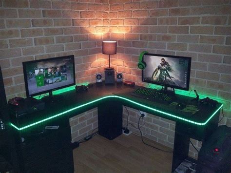 In case you can't have an entire room, at least you have your comfort area where you can play your favorite ps4 games without no one bothering you. Best Trending Gaming Setup Ideas #ideas #PS4 #bedroom # ...