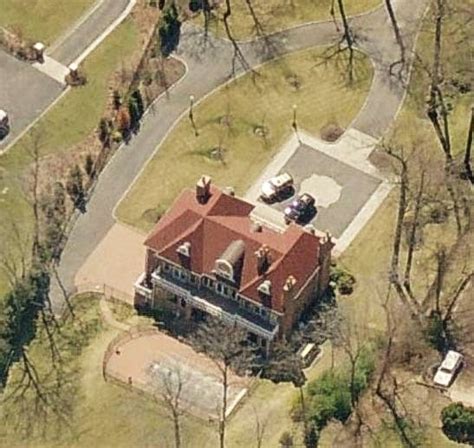 Sean Hannity S House In Huntington New York Long Island He Sold His