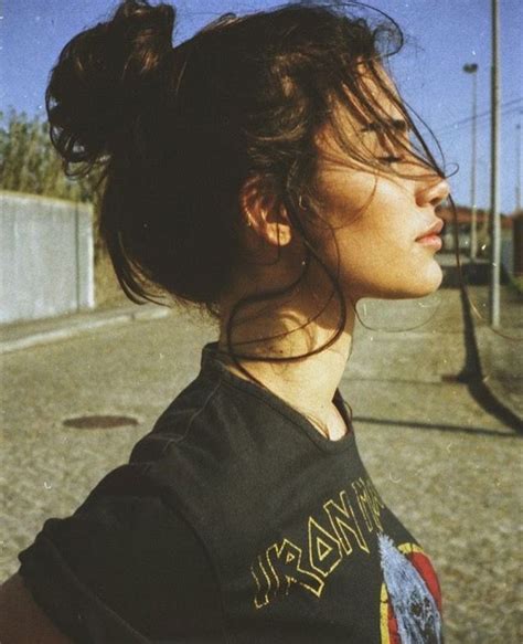 beckyeve74 photography inspo portrait photography poses photo messy bun hairstyles messy