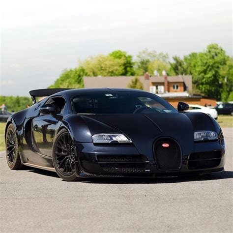 Black Bugatti Veyron Pinterest Entmillionaire Bugatti Veyron Whips