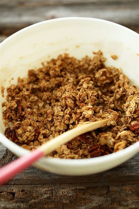 This 'tried and true', classic vegan banana bread recipe is moist, healthy, and so easy to make. Banana Bread Granola | Minimalist Baker Recipes | Recipe | Banana bread granola, Granola, Ripe ...