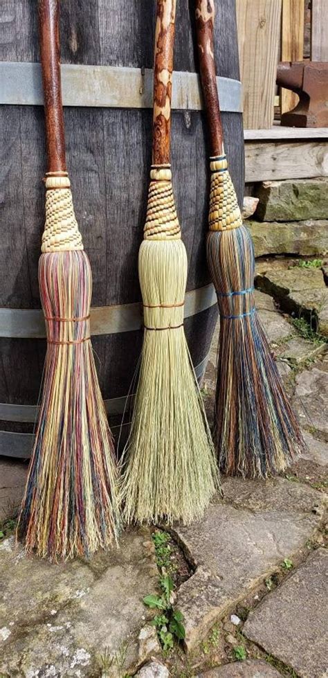 Lodge Broom Besom Havencroft Hand Tied Natural Hardwood Handle Broom