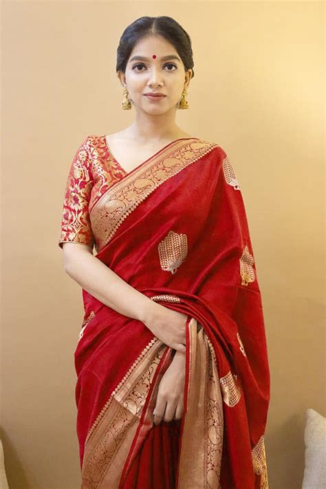 Red Kanchipuram Blended Silk Buta Saree Sarees Women Apparel World