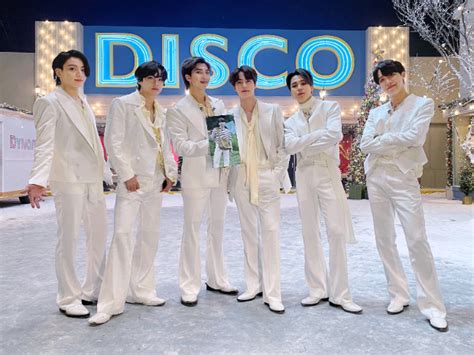 Following their landmark love yourself tour, bts triumphantly returns to cinema screens. Bollywood Movies, News & Box Office Collection Blog ...