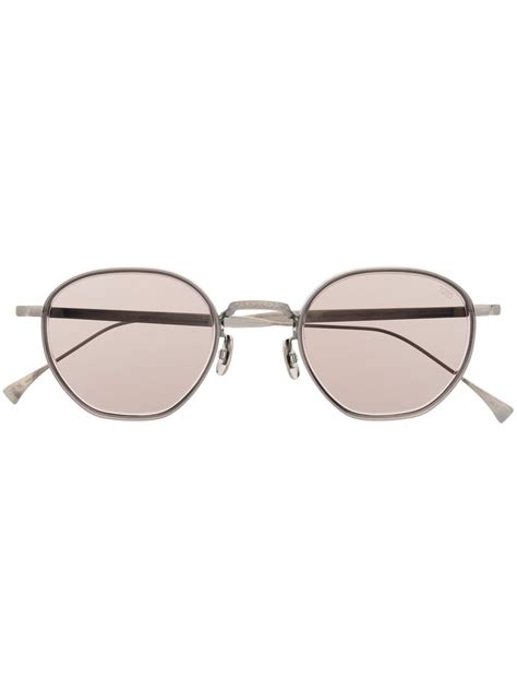 Eyevan7285 Engraved Detail Round Frame Sunglasses Farfetch
