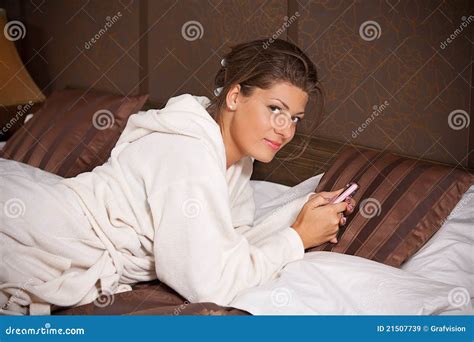 Woman Texting Stock Image Image Of People Girl Elegant