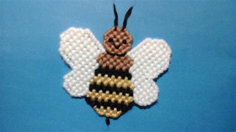 Handmade Free Shipping Bumble Bee Plastic Canvas By Smartwaycrafts