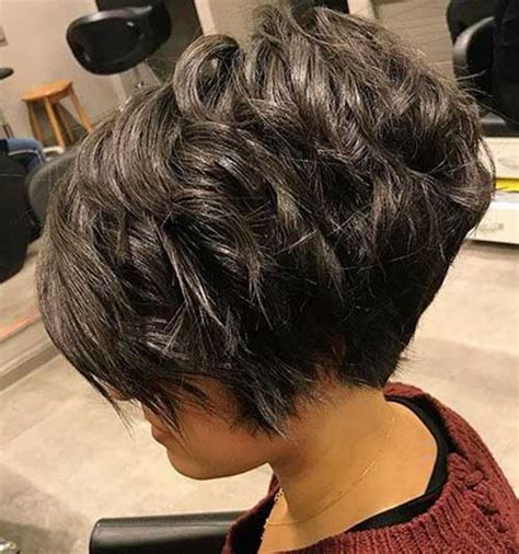 70 Best Short Layered Haircuts For Women Over 50 Short