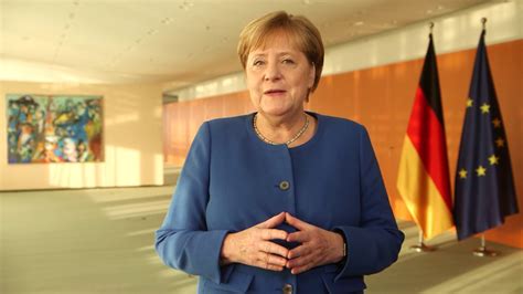Grusswort Von Bundeskanzlerin Angela Merkel Zum 25 Weihnachtsfest Von