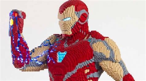 Lego Bringing Life Size Iron Man With Infinity Gauntlet To San Diego
