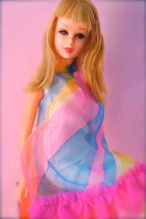 Twist N Turn Francie Blonde Groovy Clothes Vintage Barbie Dolls Vintage Barbie