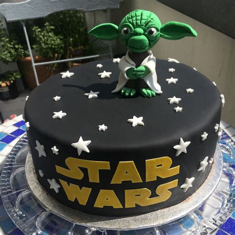 Check spelling or type a new query. Star Wars Torte | Star wars torte rezept, Star wars torte ...