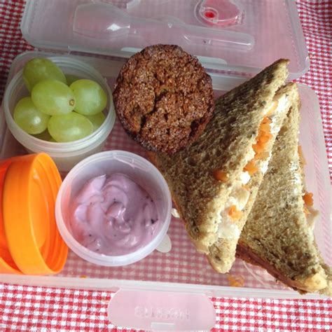 Simple And Healthy Lunchboxes Today Wholegrain Chicken Carrot And Cream Cheese Sandwich Grap
