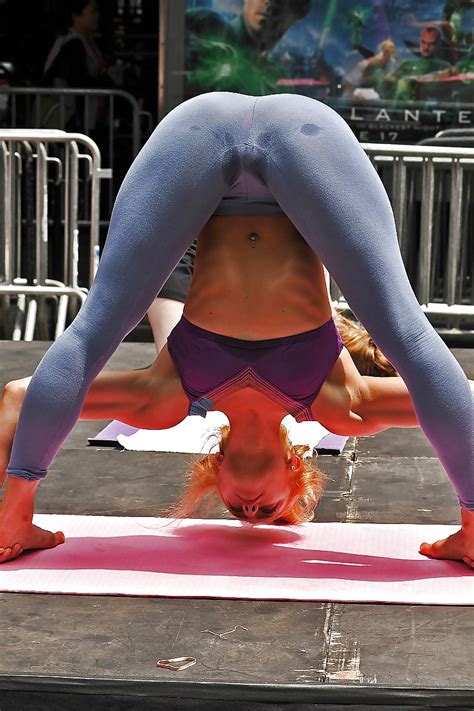 Girls In Yoga Pants Wet Camel Toe Play Hot Yoga Pants Sex Min Xxx Video BPornVideos Com