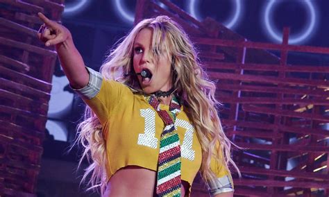Discussion Britney Spears On Lip Sync Accusations It Really Pisses