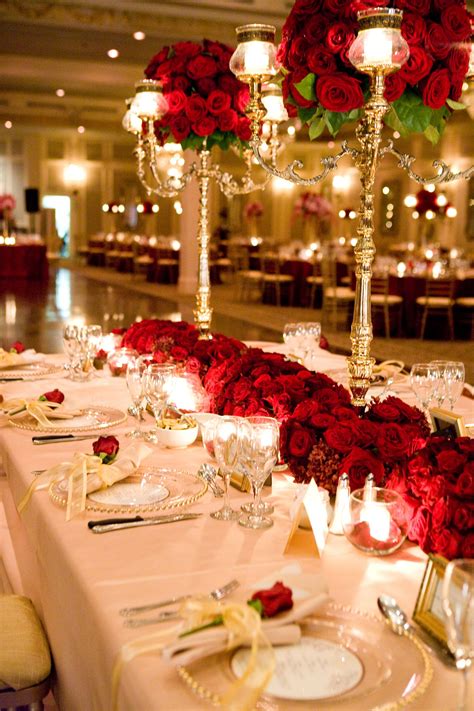 Red Centerpieces Glam Wedding Flowers And Decor Vintage Wedding