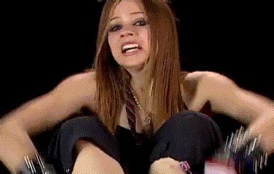 25 Reasons Avril Lavigne Will Always Be Badass