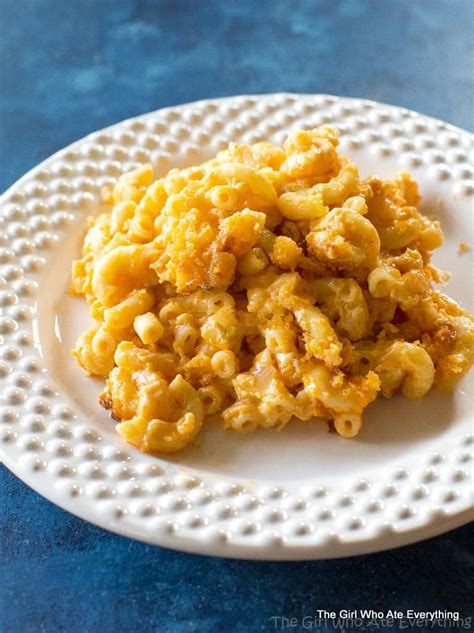 This vegetarian buffalo mac and cheese has two main components: Buffalo Chicken Macaroni and Cheese - The Girl Who Ate ...