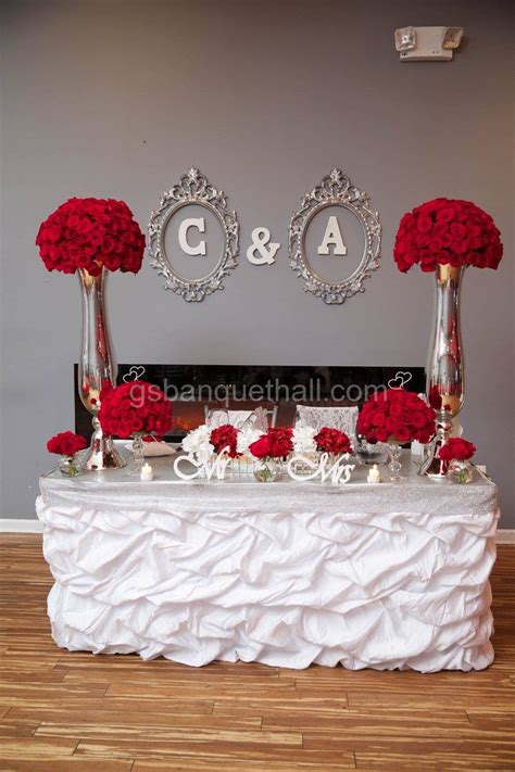 For country houses, try clustering fairy lights around the fireplace or hanging nets of them behind the dance floor. Red Romance wedding - Red theme decoration - Party decoration