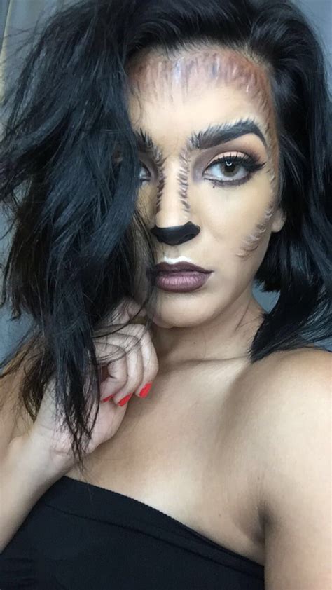 Lots of inspiration, diy & makeup tutorials and all accessories you need to create your own diy big bad wolf halloween costume idea for halloween. She wolf | Cute halloween makeup, Wolf makeup, Creepy halloween makeup