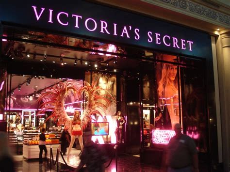 Victorias Secret Opens First Store At T3 Of Igi Airport Signnews