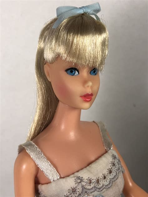 Pin By Sandi Holder Grayson On Vintage Barbie Eye Candy Vintage Barbie Dolls Barbie Dolls