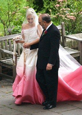 630 x 630 | source: Gwen Stefani marries Gavin Rossdale | Unusual wedding ...