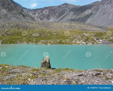 Turquoise Mountain Lake Stock Image Image Of Natural 1193079