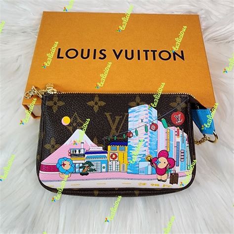 Louis Vuitton Accessories Louis Vuitton 222 Vivienne Holiday