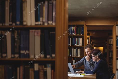 Mature Students Working In College Library — Stock Photo