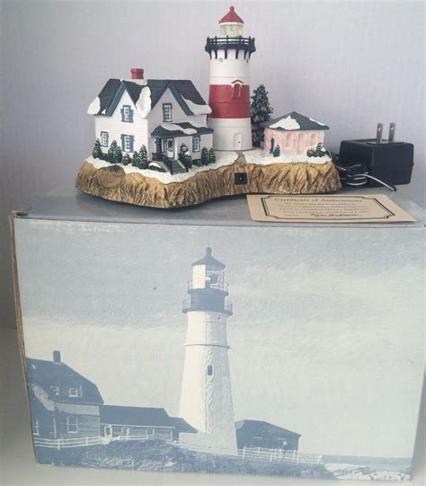Harbor Lights Collectible Stratford Point Conn 717 28535000