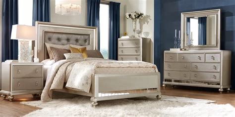 Bedroom sets include different collections and pieces including the sofia vergara paris bedroom set. Sofia Vergara Paris Silver 5 Pc Queen Bedroom in 2020 ...