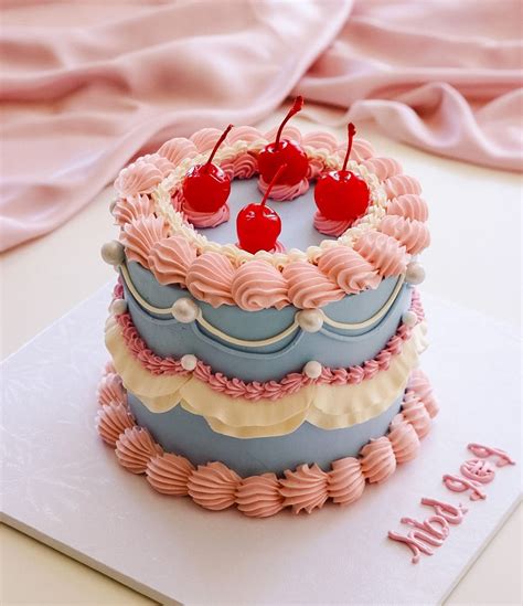 Vintage Birthday Cakes Mini Cakes Birthday Pretty Birthday Cakes