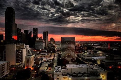 Dallas Skyline Sunrise Photograph By Robert Mccubbin