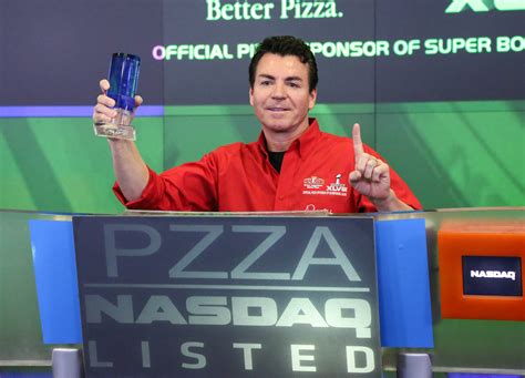 Papa John Is Threatening To Eat 50 Pizzas In 30 Days As A New Year S Resolution And Peyton