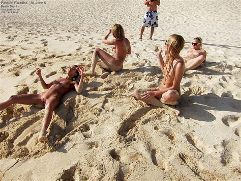 Group Of Young Slutty Girls Pose Absolutely Naked On The Beach With No